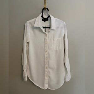 Banana Republic White Button Down Shirt